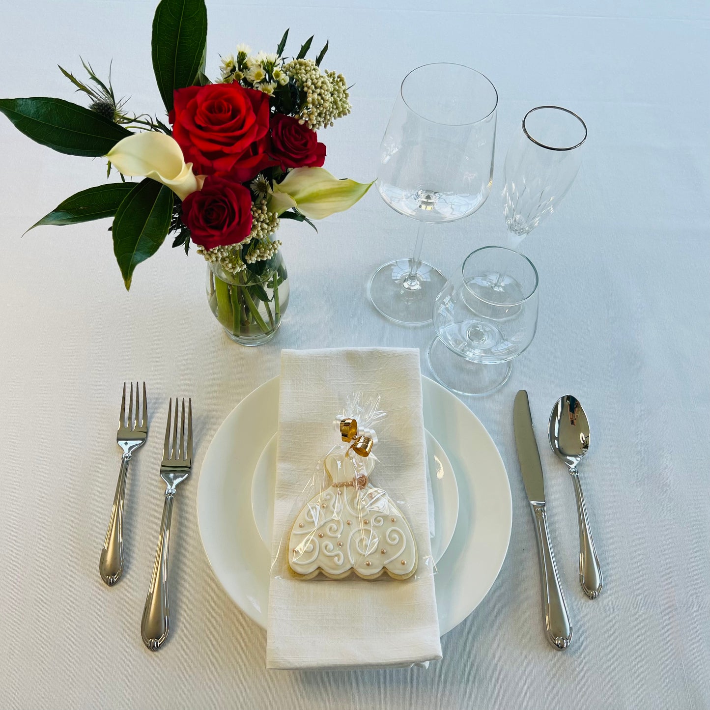 Luxurious Rose Gold Wedding Cookies