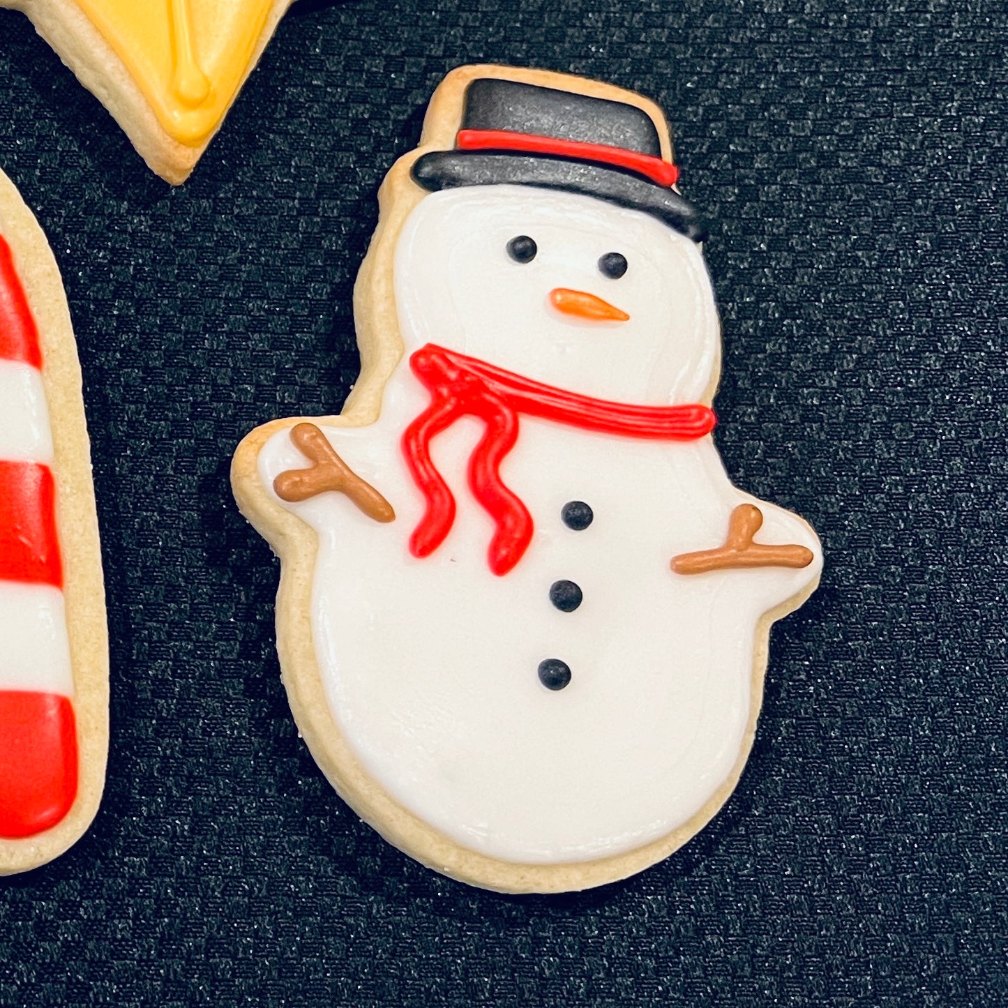 Holiday Accent Cookies – Simple Decorated Designs