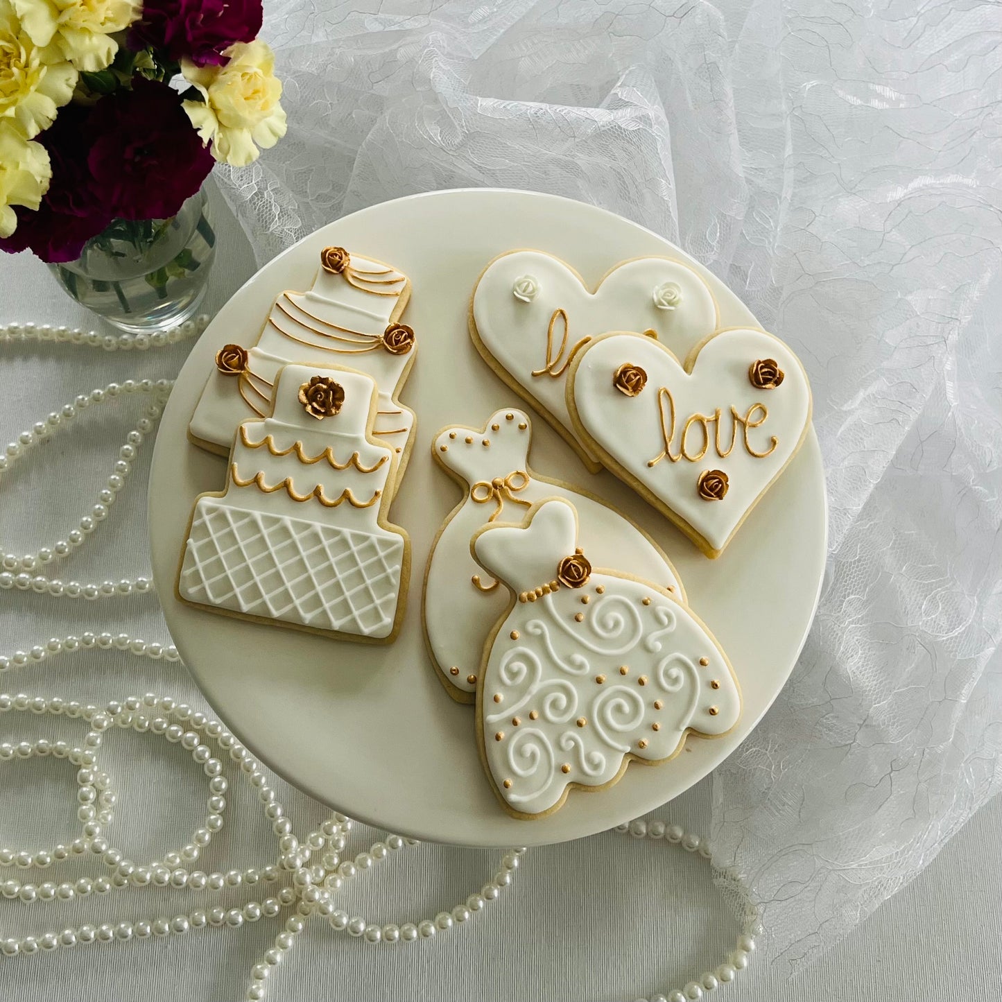 Timeless Pure Gold Wedding Cookies