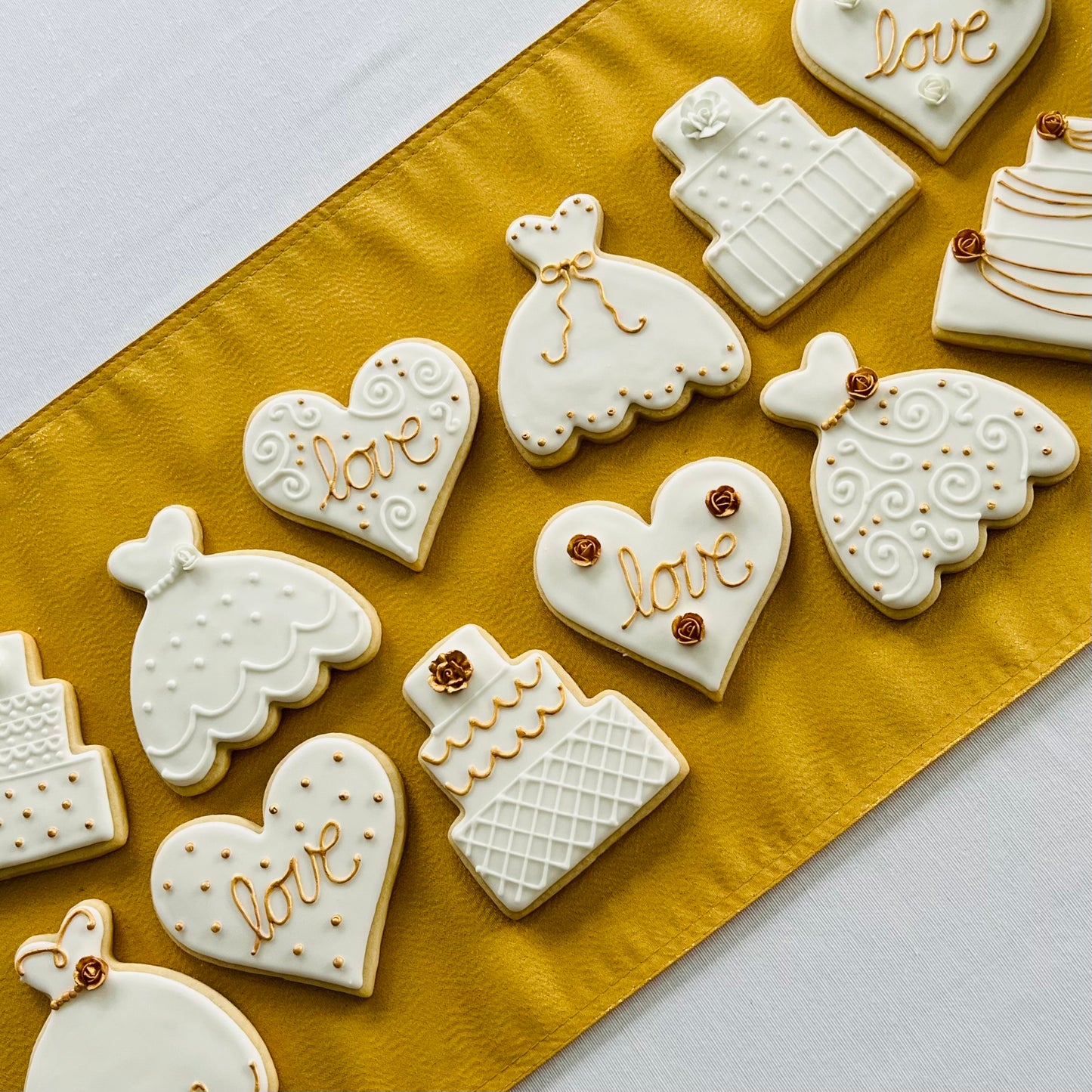Timeless Pure Gold Wedding Cookies