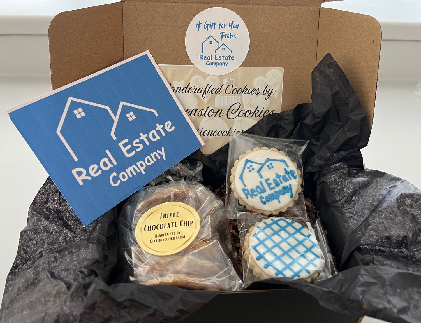 Small Corporate Cookie Box – Elegant Branded Gift (8 Cookies)