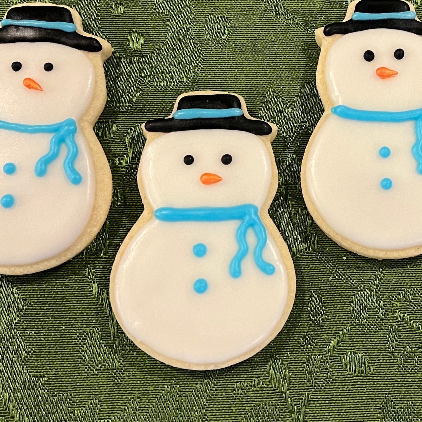 Holiday Accent Cookies – Simple Decorated Designs