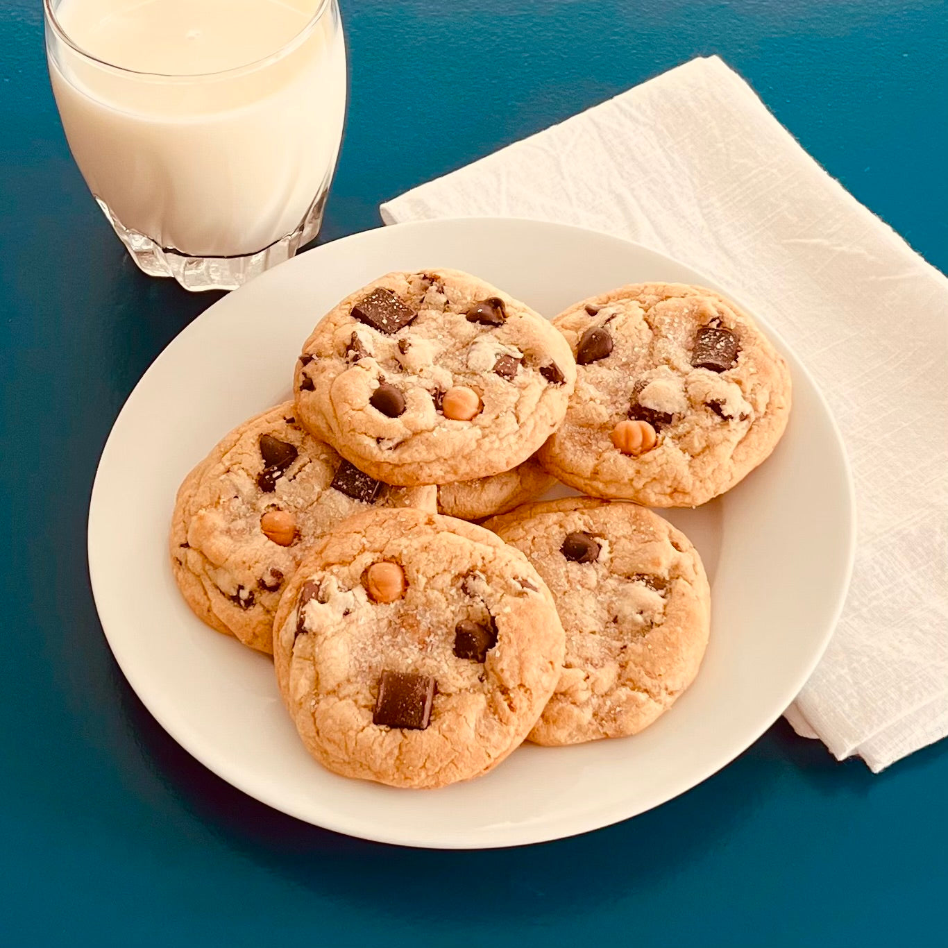 Sea Salt Caramel Chocolate Chunk Cookies – Gourmet Soft-Baked Cookies