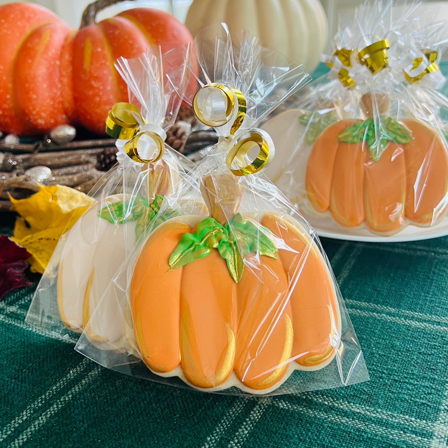 Pumpkin Cookies with Gold Detailing – Elegant Fall Sugar Cookies