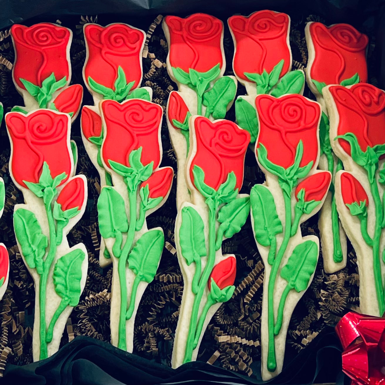 Long Stem Rose Cookies – Elegant Floral Sugar Cookies for Weddings, Gifting & Corporate Appreciation