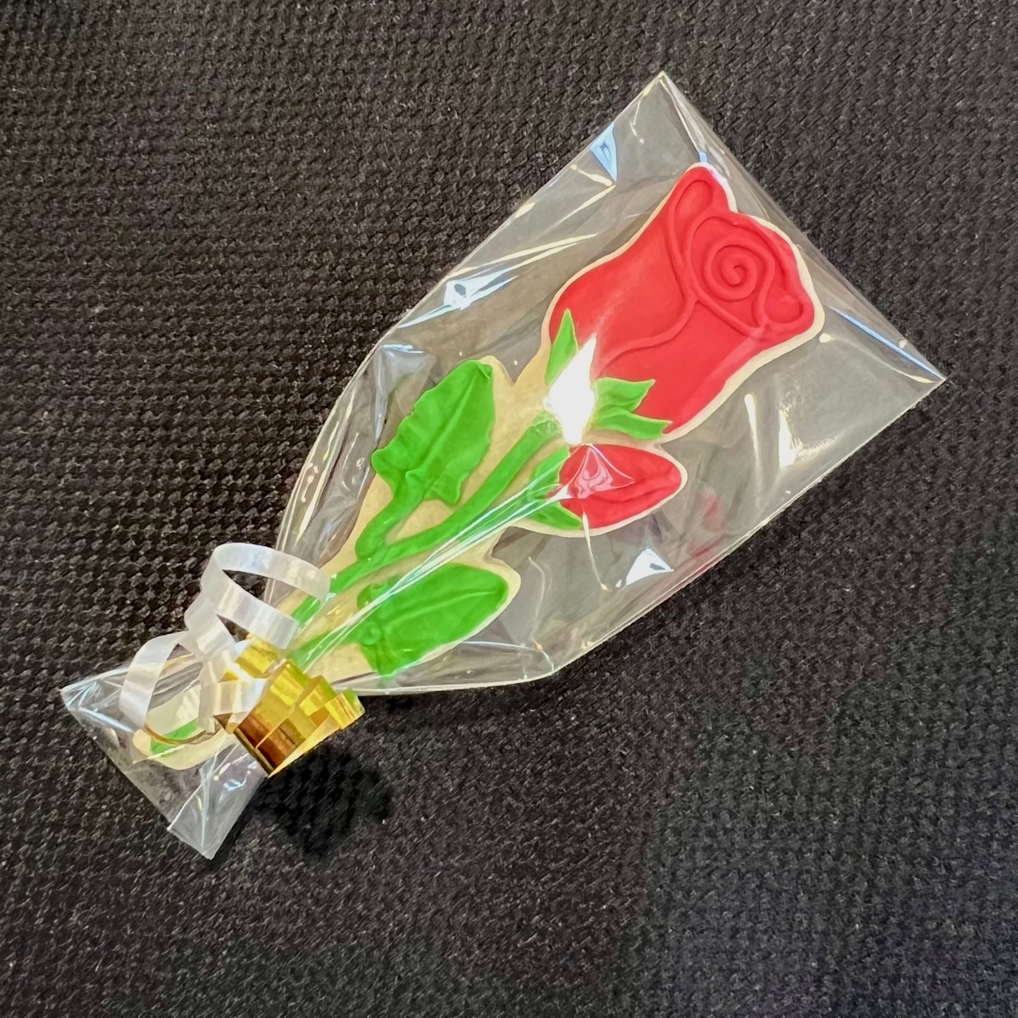 Long Stem Rose Cookies – Elegant Floral Sugar Cookies for Weddings, Gifting & Corporate Appreciation