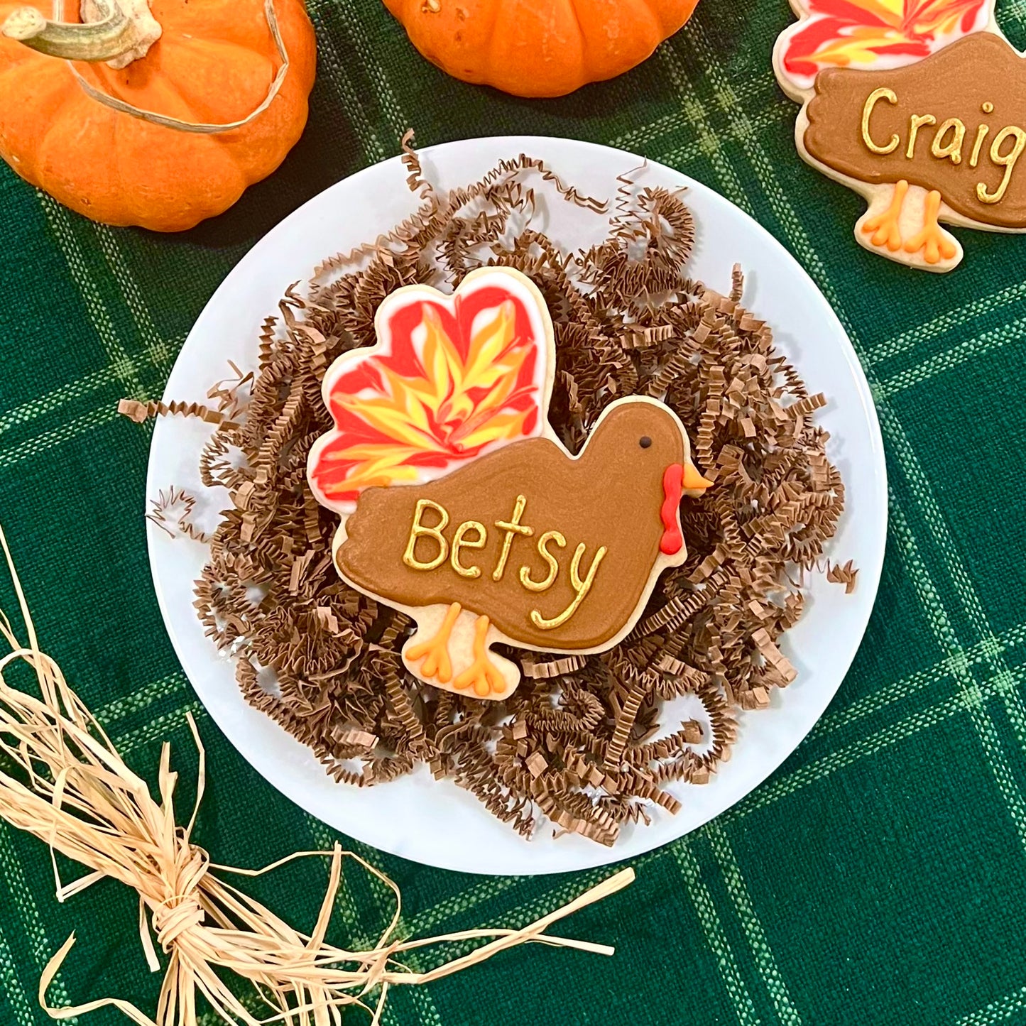Thanksgiving Placecard Cookies – Personalized Turkey Sugar Cookies with Gold Lettering