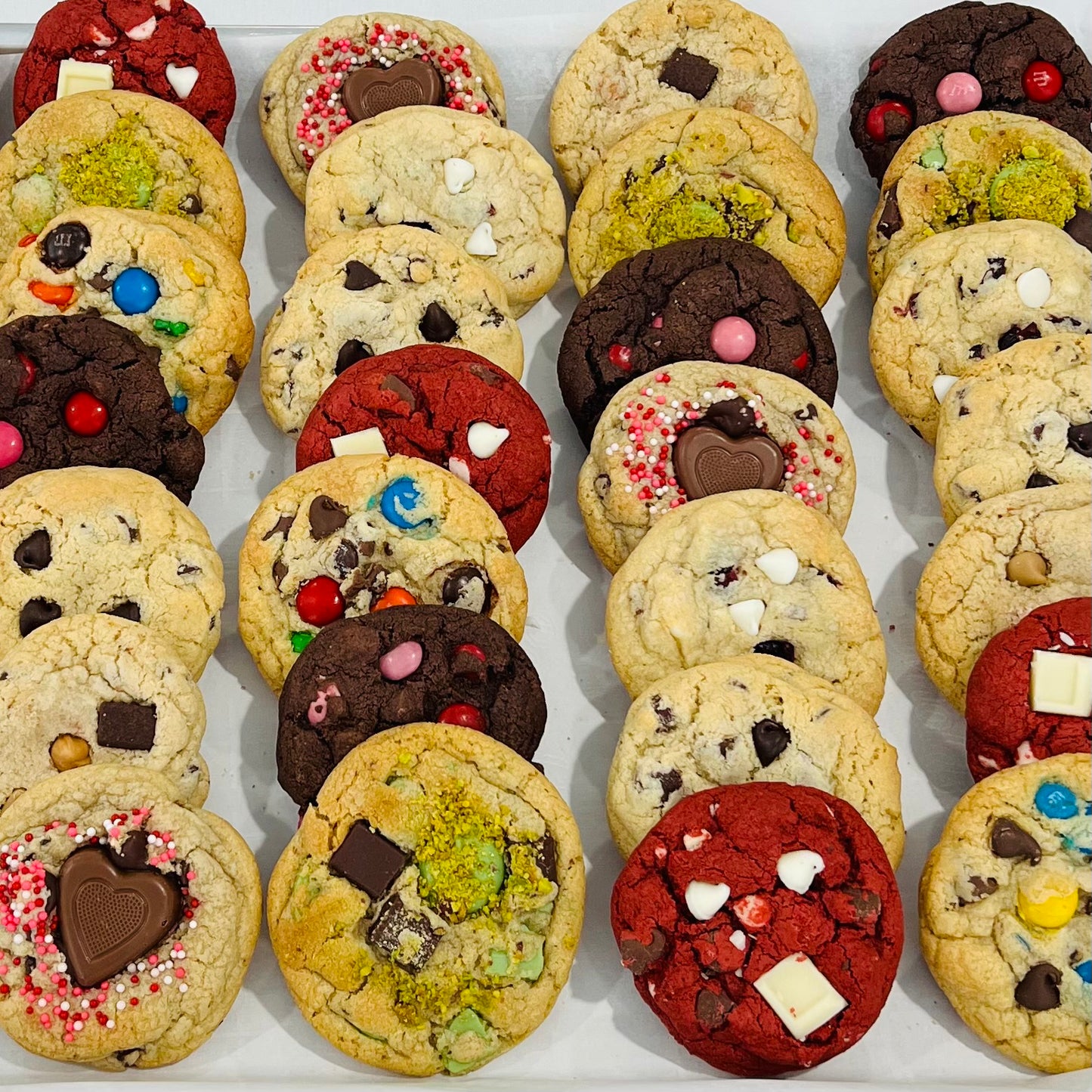 Gourmet Cookie Gift Box – Assorted Flavors (Choose Up to 6)