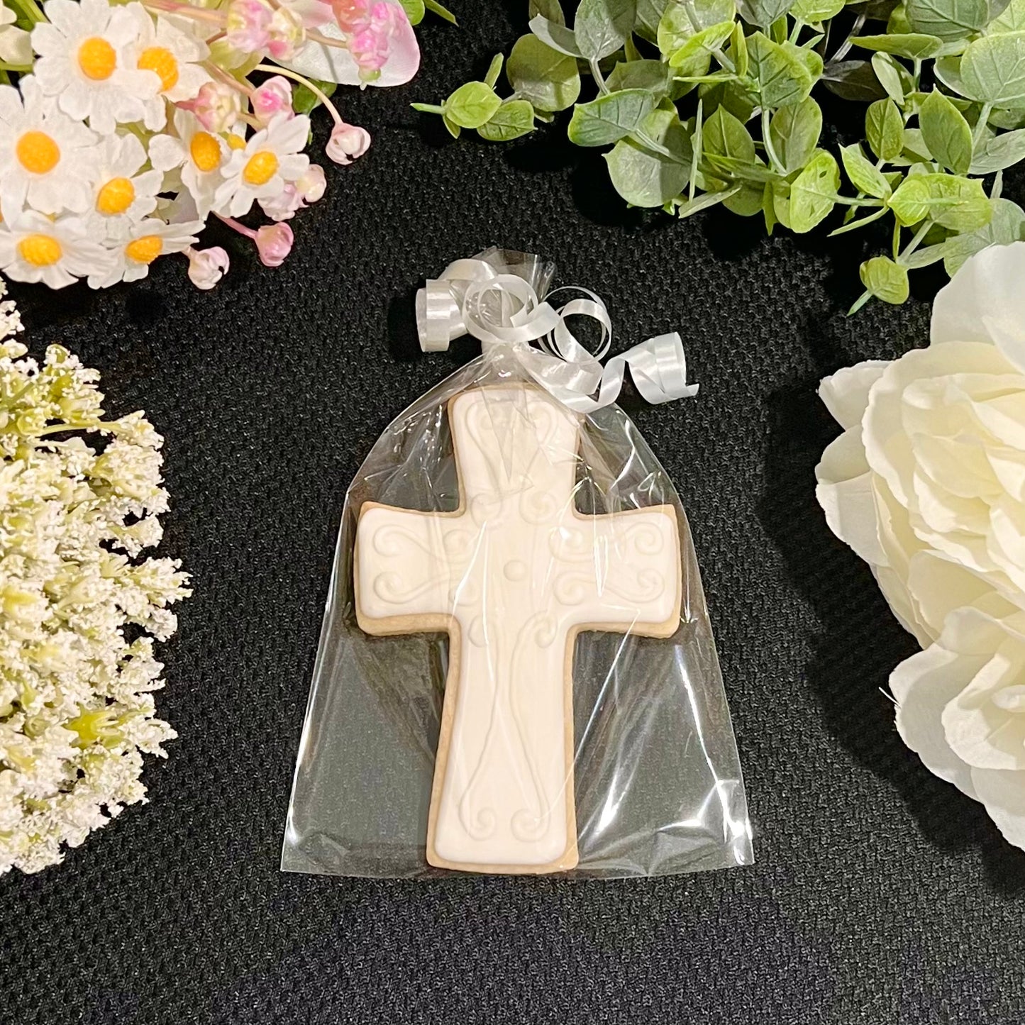 Elegant Baptism Cross Cookies | Christening & First Communion Cookies